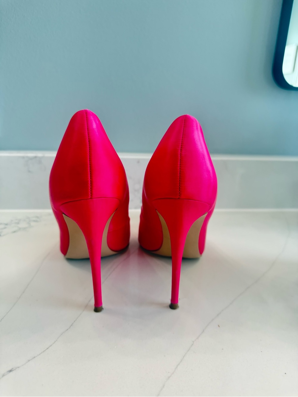 Steve Madden Hot Pink Pointed Toe Stiletto Pumps - Picture 2 of 8